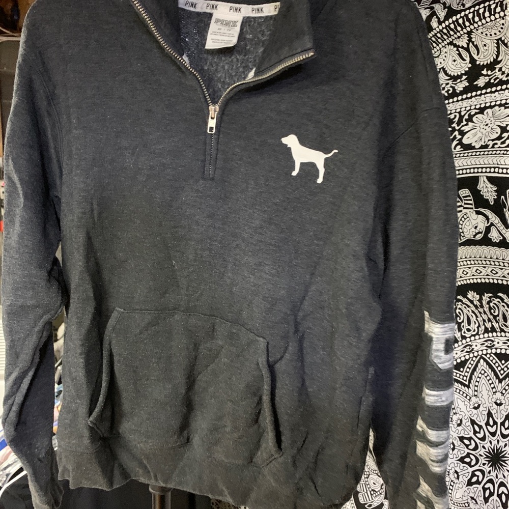 VS PINK 3/4 ZIP SWEATSHIRT